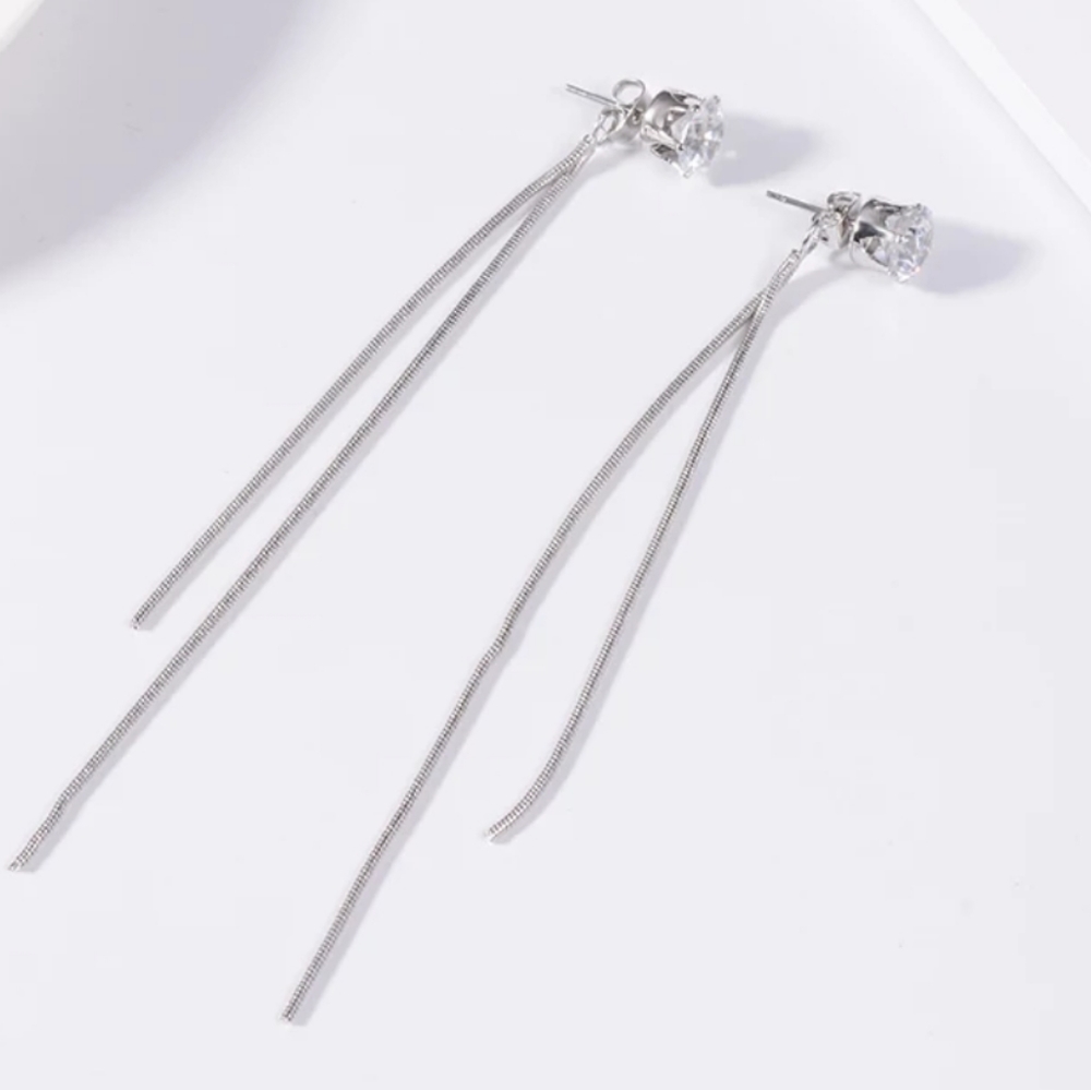 XPollyxx Post and Chain Long Earrings - Picture 2 of 4